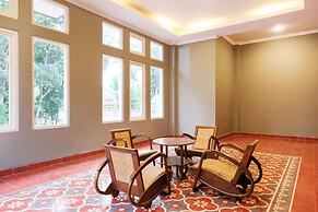 Super OYO Collection O 2383 Andongkoe 64 Salatiga