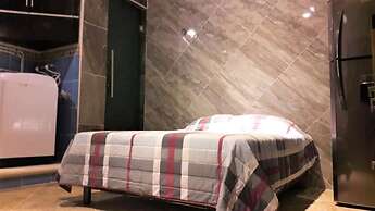 Kaeli's Caribbean Studios