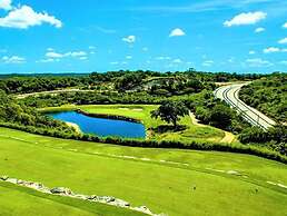 Kaeli's Caribbean Studios