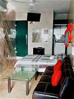 Kaeli's Caribbean Studios