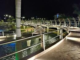 Kaeli's Caribbean Studios