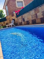 Chalet Con Piscina Privada
