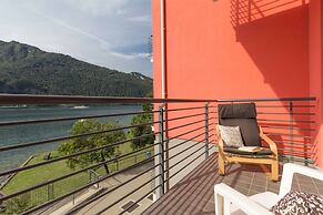 Mamma Ciccia Holiday Home - Lake View