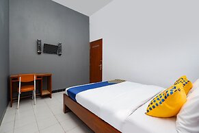 OYO 2240 Simpang Tujuh Residence