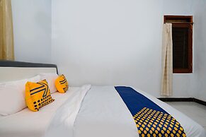 OYO 2240 Simpang Tujuh Residence