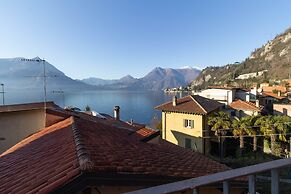 Mamma Ciccia Holiday Home - La Tour Orange Varenna