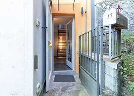 Mamma Ciccia Holiday Home - La Tour Orange Varenna