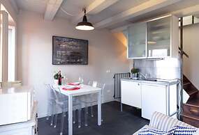 Mamma Ciccia Holiday Home - La Tour Orange Varenna