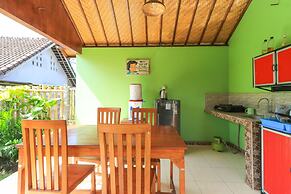 Kompyang Rai Guest House