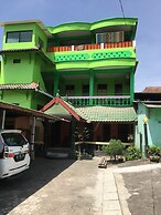 Hotel Trias Parangtritis