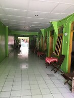 Hotel Trias Parangtritis