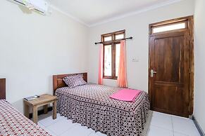 Rock Garden Homestay & Resto