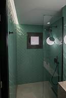 Ederlezi Zoubourlou Aparthotel