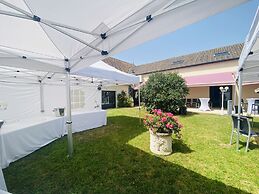 Les Marronniers d'Arc