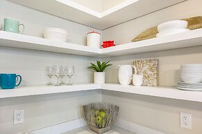 Hosteeva 3BR Steps to St. Charles Ave