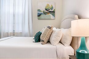 Hosteeva 3BR Steps to St. Charles Ave