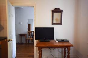 Incredible Location One Bedroom Apartment