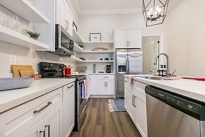 Hosteeva Houses 5-Min to Fr Quarter