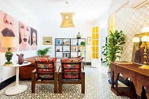 Genteel Home Romanilla