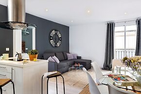Genteel Home Albareda II