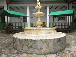 Posada 4 Esquinas