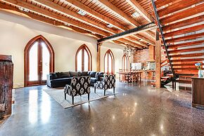 Stunning 5 BR Urban Oasis Dt NOLA