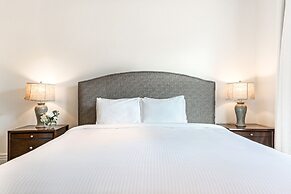 Stunning 5 BR Urban Oasis Dt NOLA