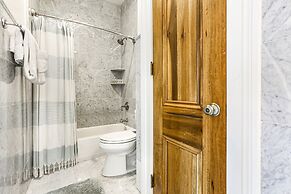 Stunning 5 BR Urban Oasis Dt NOLA