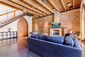 Stunning 5 BR Urban Oasis Dt NOLA