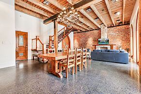 Stunning 5 BR Urban Oasis Dt NOLA