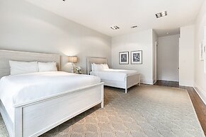 Stunning 5 BR Urban Oasis Dt NOLA
