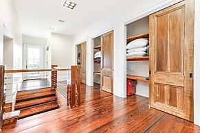 Stunning 5 BR Urban Oasis Dt NOLA