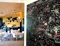 Paradise Cave Hostel & Guesthouse