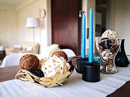 The Bridge-House Apartment