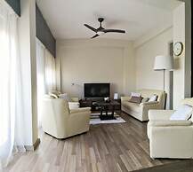 The Bridge-House Apartment