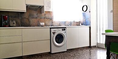 The Bridge-House Apartment