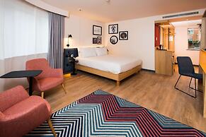 Hampton by Hilton London Park Royal