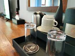 Village Hideaways & Spas