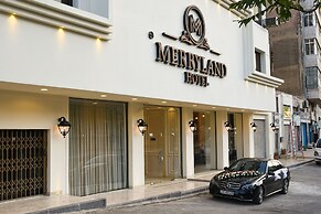 New MerryLand Hotel