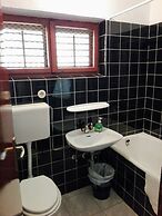 Apartments Dora Vrboska island Hvar