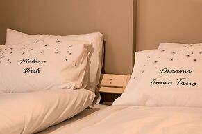 Youthfull Escape in Nicosia