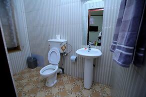 Discovery Courts Hotel