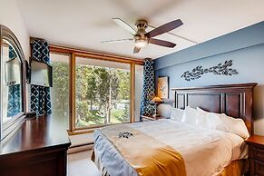 Spacious Remodel, 4br, Minutes To Conf Center & Slopes! 4 Bedroom Cond