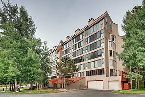 Spacious Remodel, 4br, Minutes To Conf Center & Slopes! 4 Bedroom Cond