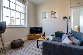 Riverside City Loft Apartment