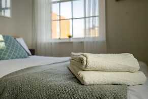 Riverside City Loft Apartment