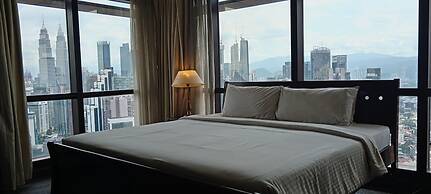 Famous Service Suites at Times Square