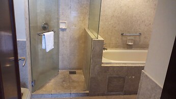 Famous Service Suites at Times Square