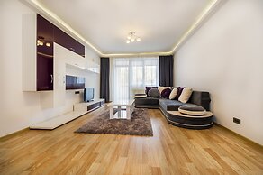 Relax Apartment Coresi Mall