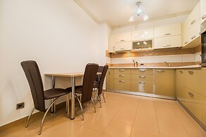 Relax Apartment Coresi Mall